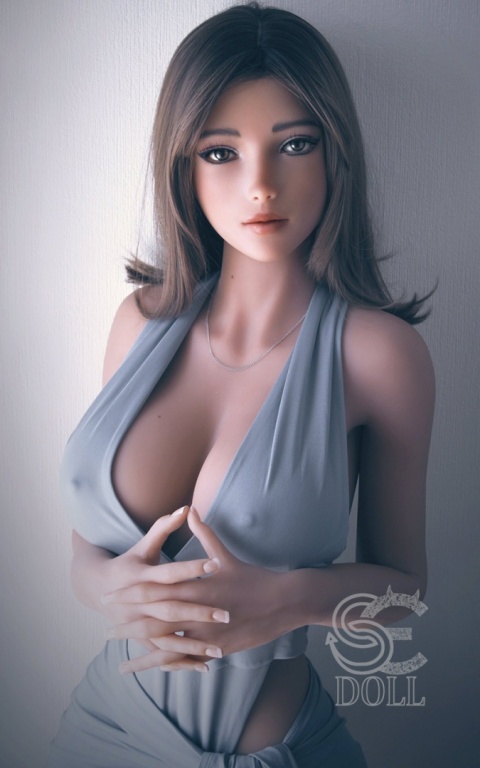 Tracy 161 cm – realistyczna piękność o kobiecych kształtach