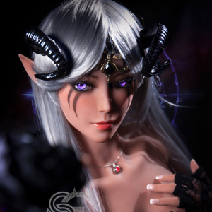 Fantasy sex lalka z rogami